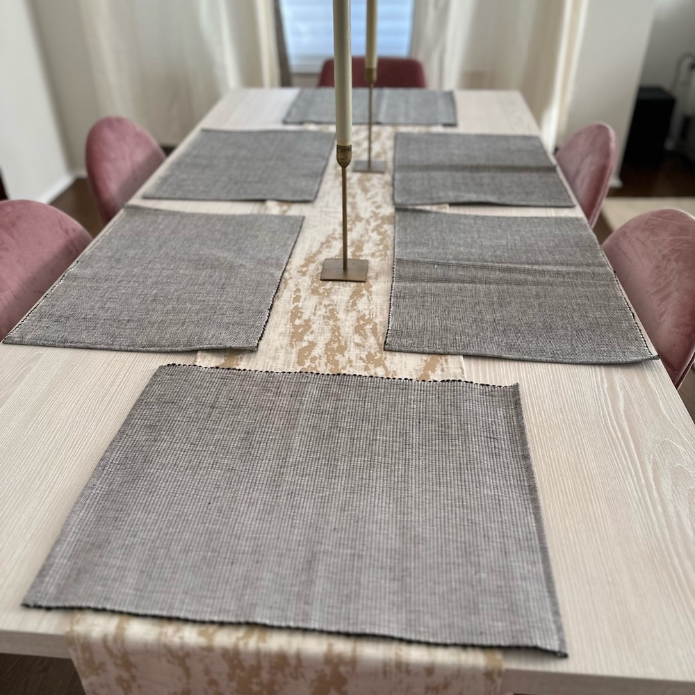 Set of 6 cotton placemats from West elm - never used!